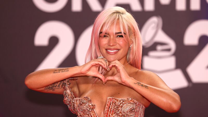 Karol G se lleva el premio al álbum del año en los Latin Grammy
